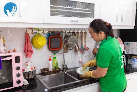 Lau dọn nhà cửa theo giờ 2
